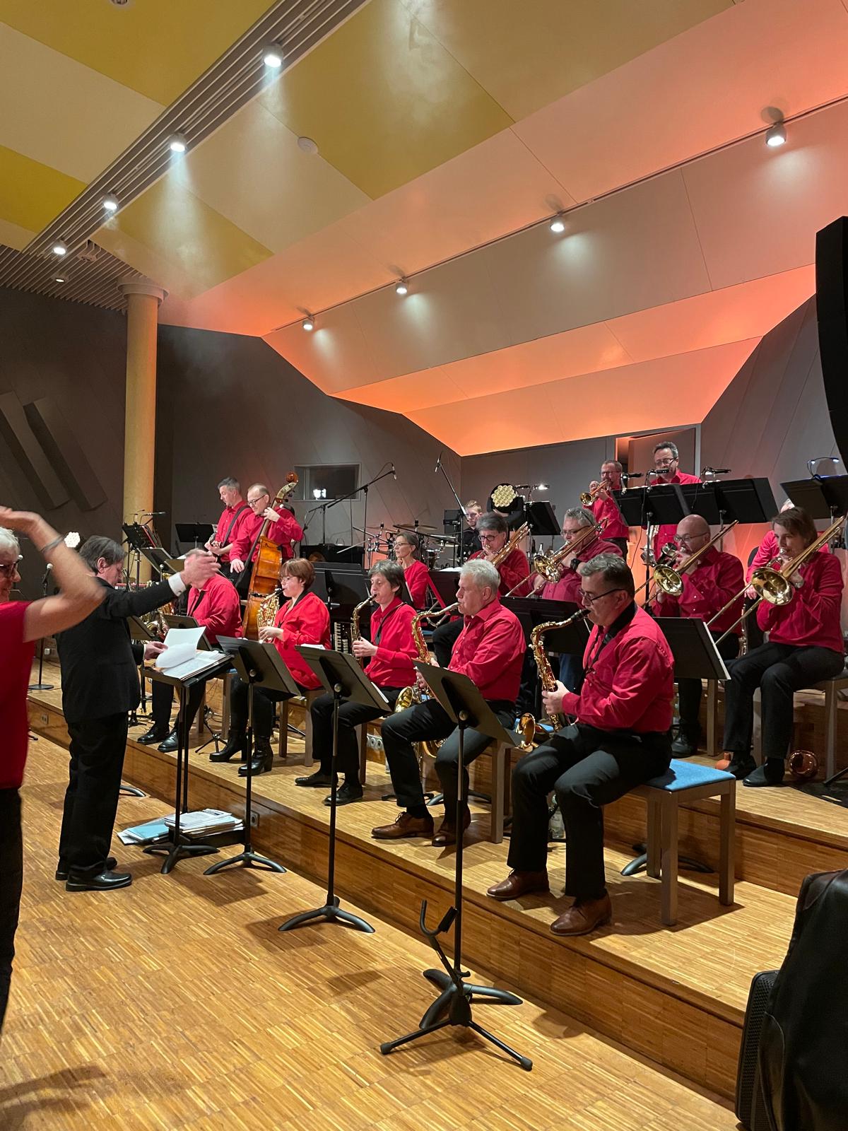 Big Band der Musikschule Steinheim live